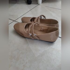 Nude Mary Jane flats